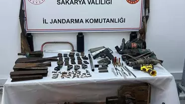 Sakarya'da Kaçak Silah Operasyonu