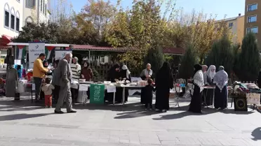 Ağrı'da Gazze için Kermes Düzenlendi
