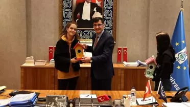 Kütahya'da Özel Eğitim Öğrencileri Başkan Kahveci'yi Ziyaret Etti