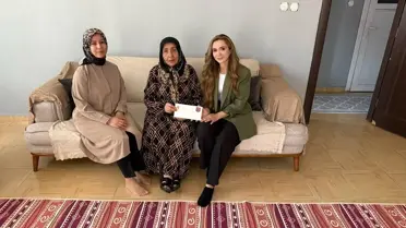Cumhurbaşkanı Erdoğan'ın 'Terörsüz Türkiye' Mektubu Şehit Ailelerine Teslim Edildi