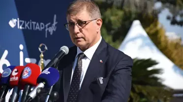 İzmir Kitap Fuarı Kapılarını Açtı