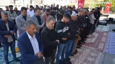 Tarihi Murat Paşa Camisi Yeniden İbadete Açıldı