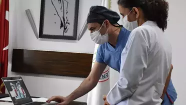 Sağlıkçılar için yeni dönem! Hemşireler artık bu renk giyinecek