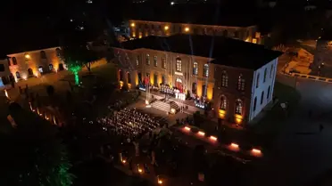 Kurtulmuş, Diyarbakır'da Koro Konserini Dinledi