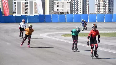 Tekerlekli Paten Şampiyonası Karaman'da Başladı
