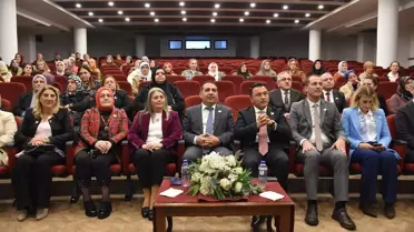 Akçaabat'ta Meme Kanseri Farkındalık Konferansı