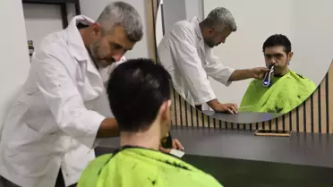 Türkiye'nin konuştuğu Barış 3 yıl sonra evden çıkarıldı, hamama götürüldü ve tıraş ettirildi