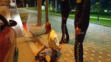 Polis ekiplerinin sabrını sınayan alkollü sürücü: Amcam MİT'te çalışıyor, lahmacun 60 lira