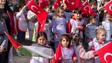 Bilecik'te Gazze'ye Destek Hayır Çarşısı