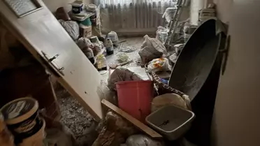 Çöp Dolu Evde Facia: Zihinsel Engelli Kadın ve Annesinin Cesedi Bulundu