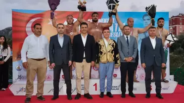 İsmet Atlı Anısına Güreşler Yapıldı