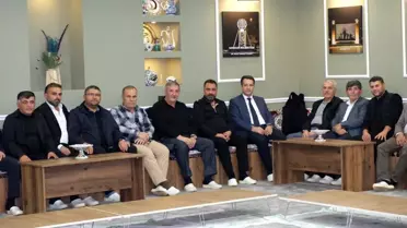 Sorgun Belediye Başkanı Ekinci, Muhtarlar Günü İçin Muhtarlarla Bir Araya Geldi