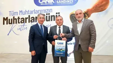Canik Belediye Başkanı Sandıkçı'dan Muhtarlara Teşekkür