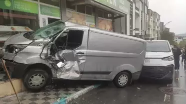 Freni Boşalan Tanker 8 Araca Çarptı