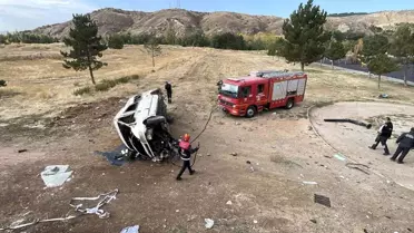 Sivas'ta Minibüs Devrildi: 4 Yaralı