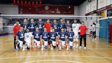 Düzce Belediyesi Voleybol Takımı, Fenerbahçe'yi 3-0 Mağlup Etti