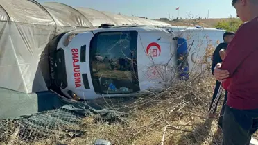 Adıyaman'da Ambulans Kazası: 8 Yaralı