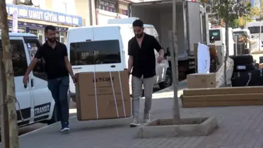 Engelli Kıza Akülü Sandalya Hediye
