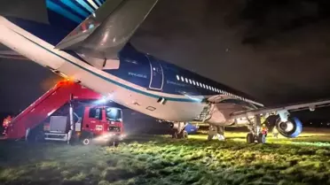 AZAL uçağı St. Petersburg'a zorunlu iniş yaptı