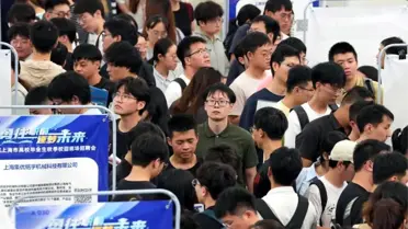 Çin'de İşsizlik Oranı Eylül'de Düşüşte