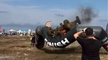 Off-road yarışında, finish çizgisini takla atarak geçti