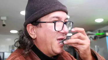 Fiyatı 300 TL'den 70 TL'ye düşünce çiğ çiğ yedi