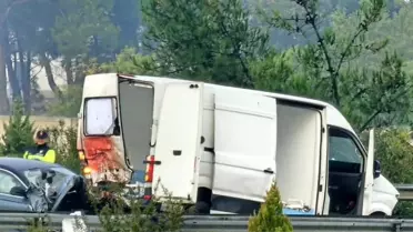 İzmir'de Zincirleme Kaza: 1 Ölü, 3 Yaralı