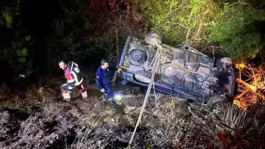 Kepsut'ta Kaza: 1 Sıkıştı, 4 Yaralı