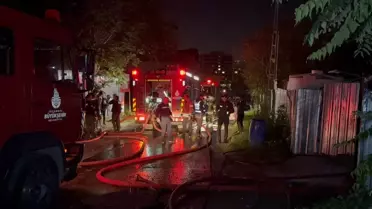 Küçükçekmece'de Halı Yıkama Atölyesinde Yangın