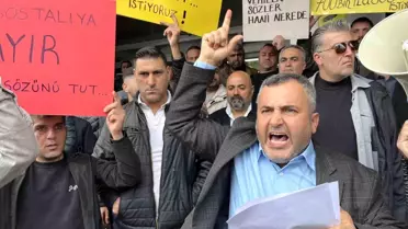 Bostanlı Pazarı'ndaki İhaleye Tepki: Esnaf Eylemde