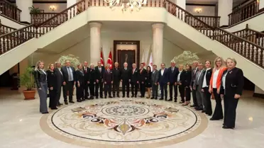 Vali Ayyıldız'dan Muhtarlar Günü Mesajı