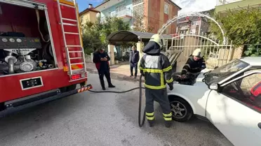 Bucak'ta Seyir Halindeki Otomobil Yandı