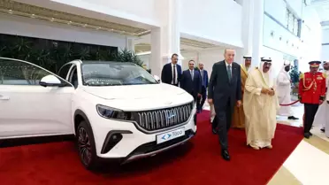 Cumhurbaşkanı Erdoğan'dan Kuveyt Emiri es Sabah'a Togg hediyesi