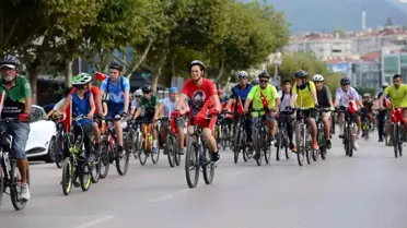 Nilüfer Belediyesi Cumhuriyet Bayramı'nı Spor, Müzik ve Yürüyüşlerle Kutlayacak