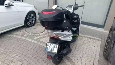 Antalya'da Motosiklet Kaza Yaptı