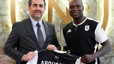 Neftçi Bakü, Vincent Aboubakar'ı kadrosuna kattı