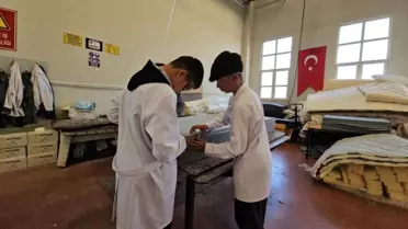 Kayseri'den Gazze'ye Destek Yataklar Gönderildi