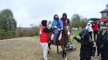 Özel Gereksinimli Bireyler Ata Bindi