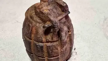 Oyun sanıp babasına getirdi! 10 yaşındaki çocuğun tarlada bulduğu ekipleri alarma geçirdi