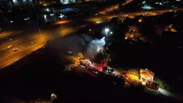 Ümraniye'de Gece Yangın Paniği