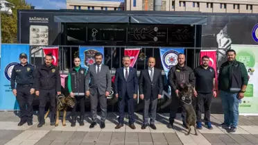 Vali Aksoy Narko Tırı'nı Ziyaret Etti