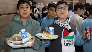 Gazze'ye Dayanışma Kermesi Düzenlendi