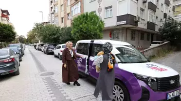 Küçükçekmece'de Anneler için Ücretsiz 'Anne Taksi' Hizmeti