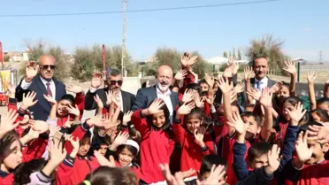 Başkan Çolakbayrakdar: 'Mutlu çocuklar, güçlü ve büyük Türkiye'nin teminatıdır'