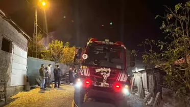 Çatalca'da Yangın: 4 Hayvan Telef Oldu