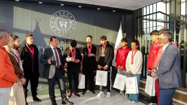 Kayseri Paten Takımı, Şampiyonluk Ziyareti