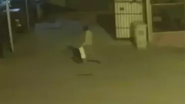 Tarsus'ta Park Halindeki 5 Araç Ateşe Verildi