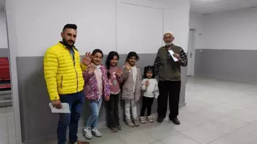 Suriyeliler Esad sonrası memleketlerine dönüyor