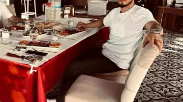 Tarsus'ta otomobille çarpışan motosikletli hayatını kaybetti