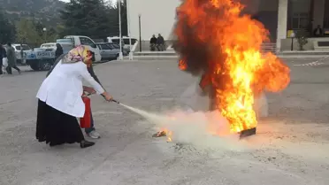 Taşova Hastanesi'nde Deprem ve Yangın Tatbikatı